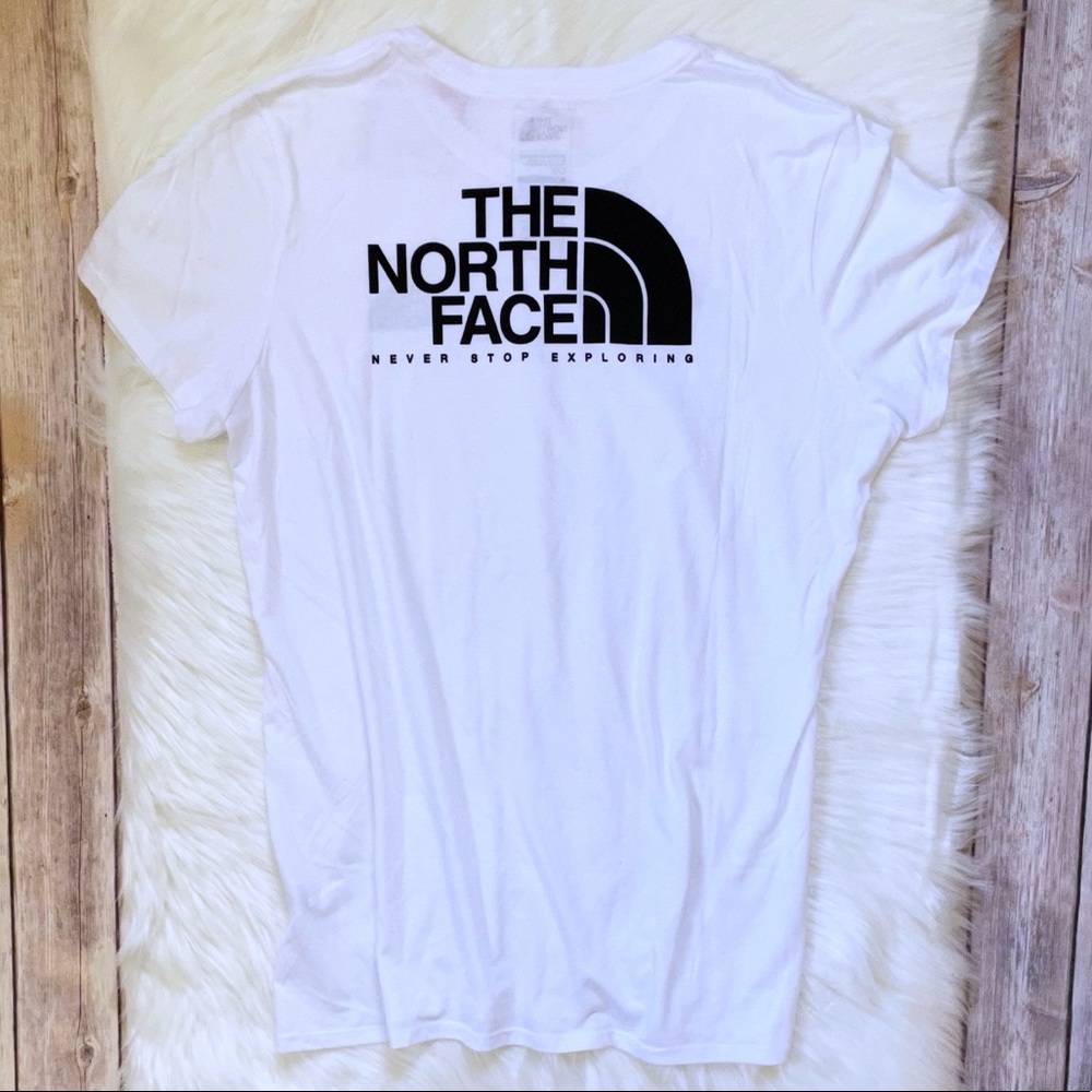 The North Face Women’s Short Sleeve Tee - Picture 2 of 3